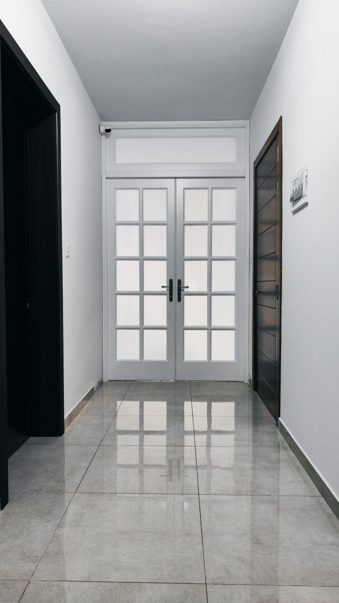 Fairwinds - Double Room With Ensuite - Luqa Airport - Self Check In & Out Available Exterior photo